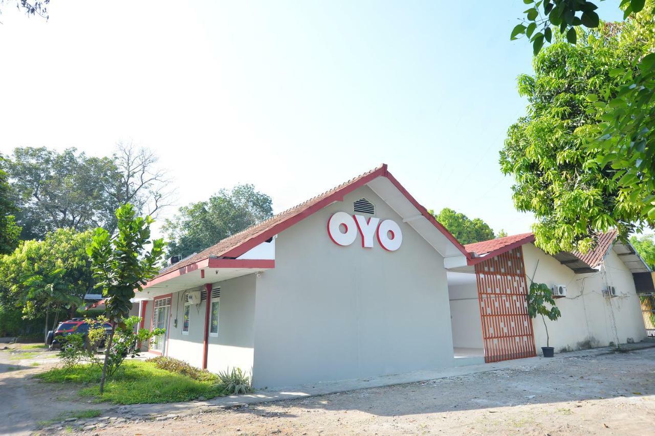 Oyo 743 Garden Guesthouse Maguwo Eksteriør bilde